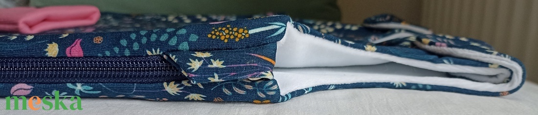 80-86-92-es őszi téli tipegő hálózsák 21-23 fokba átmeneti pamut sötétkék virágos - baba - mama - babaruházat - tipegőhálózsák - Meska.hu