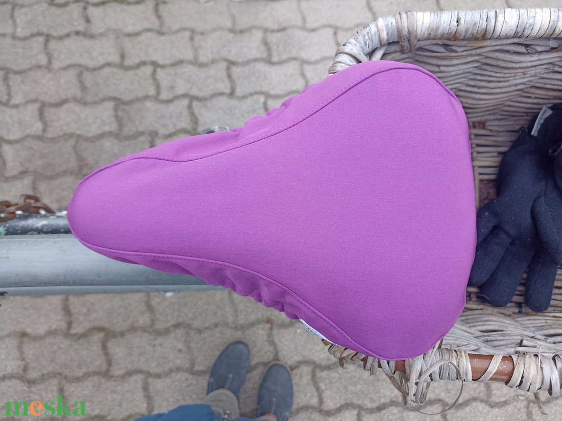 Kerékpár nyeregvédő huzat eső ellen nyereghuzat bicikli  - játék & sport - sport és kikapcsolódás - kerékpározás - nyereghuzat - Meska.hu