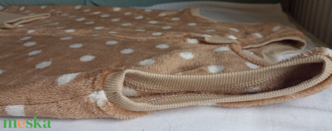 98-104-110-es őszi téli tipegő hálózsák wellsoft 20-23 fokba barna pöttyös - baba - mama - babaruházat - tipegőhálózsák - Meska.hu