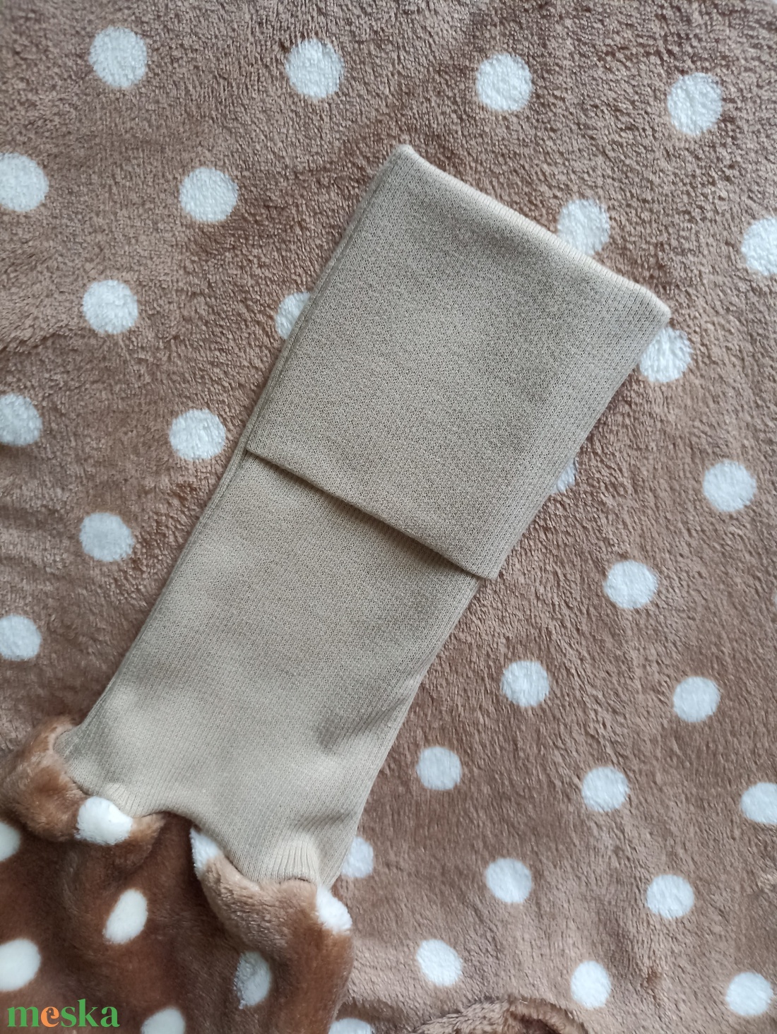 92-98-104-es őszi téli tipegő hálózsák 20-23 fokos wellsoft barna pötty - baba - mama - babaruházat - tipegőhálózsák - Meska.hu