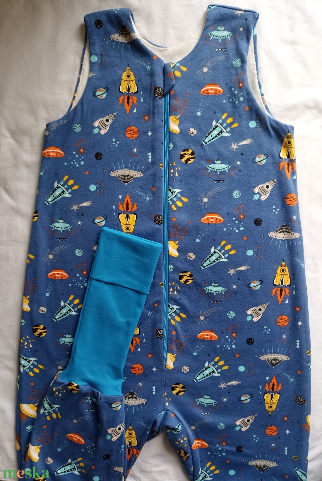 128-134-140-es Tavaszi tipegő hálózsák 21-23 fokba átmeneti  pamut űrhajós  - baba - mama - babaruházat - tipegőhálózsák - Meska.hu