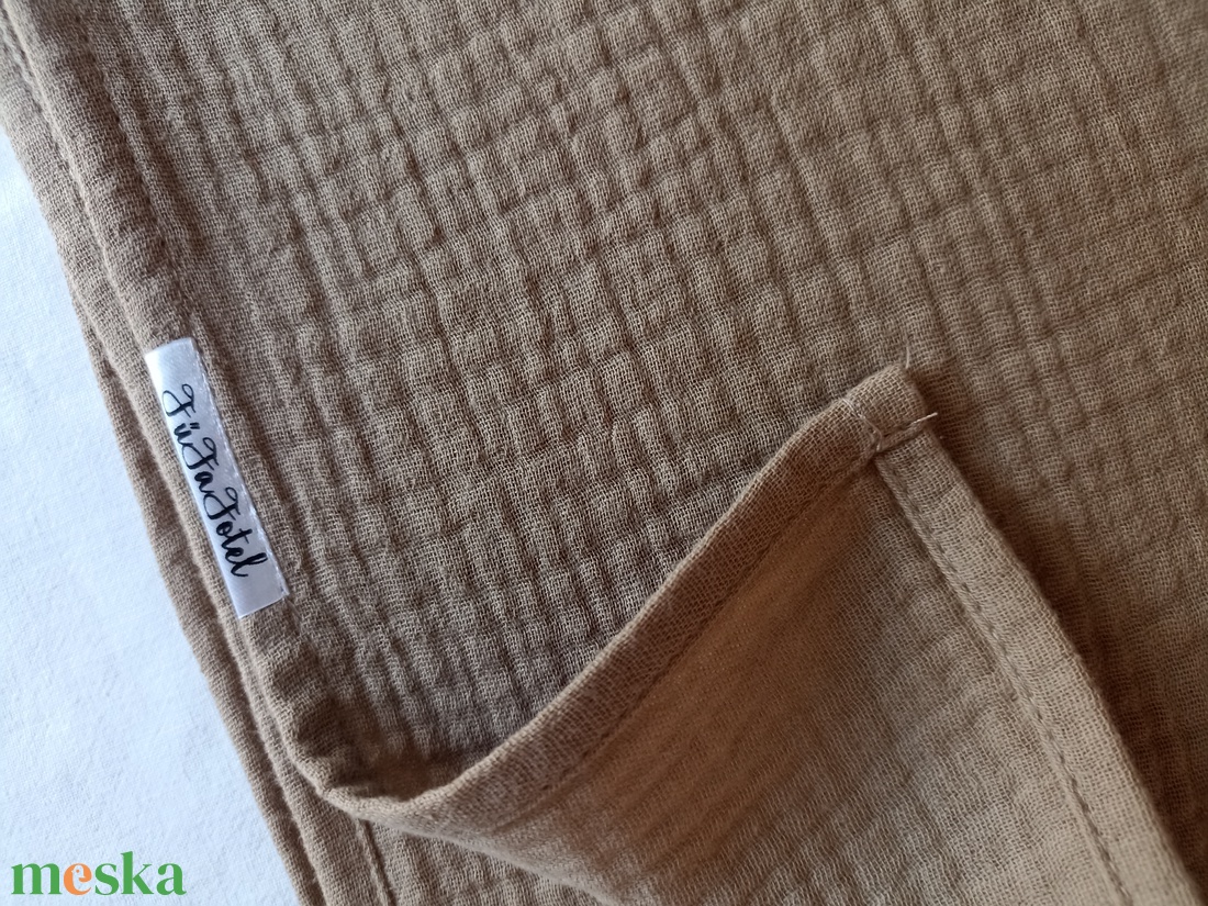 Nyári muszlin babatakaró kánikula duplagéz gyerektakaró 70x90 cm tejeskávé - baba - mama - baba ágynemű - babatakaró, gyerek pléd - Meska.hu