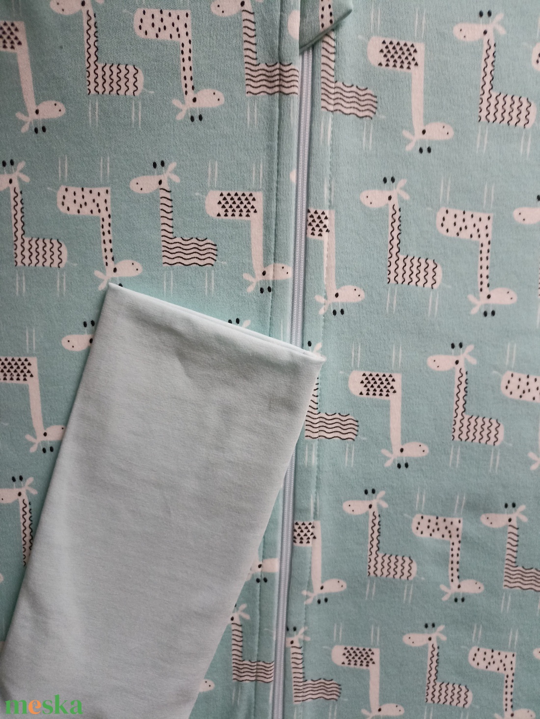 128-134-140-es nyári tipegő hálózsák 24-26 fokba pamut menta zsiráf  - baba - mama - babaruházat - tipegőhálózsák - Meska.hu