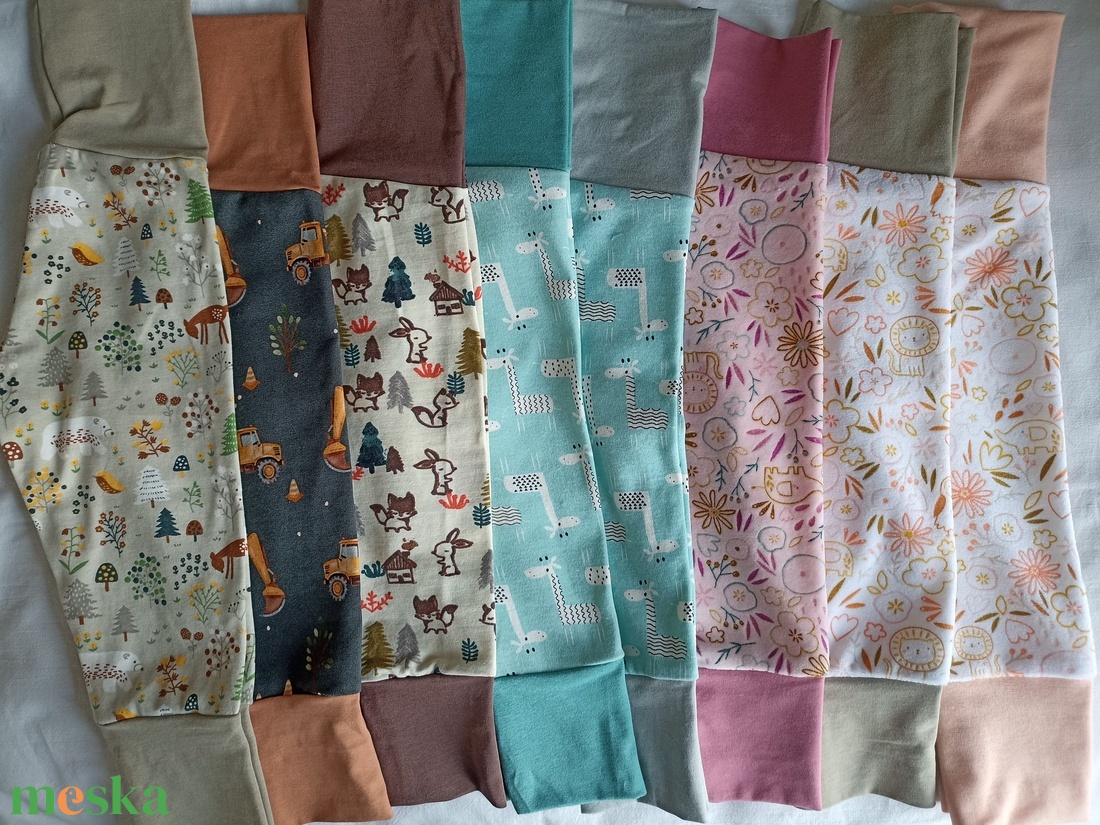 Hordozós nadrágok 74-80-86 babanadrág, hurcinaci, passzés nadrág, bentinadrág  - baba - mama - babaruházat - baba nadrág - Meska.hu