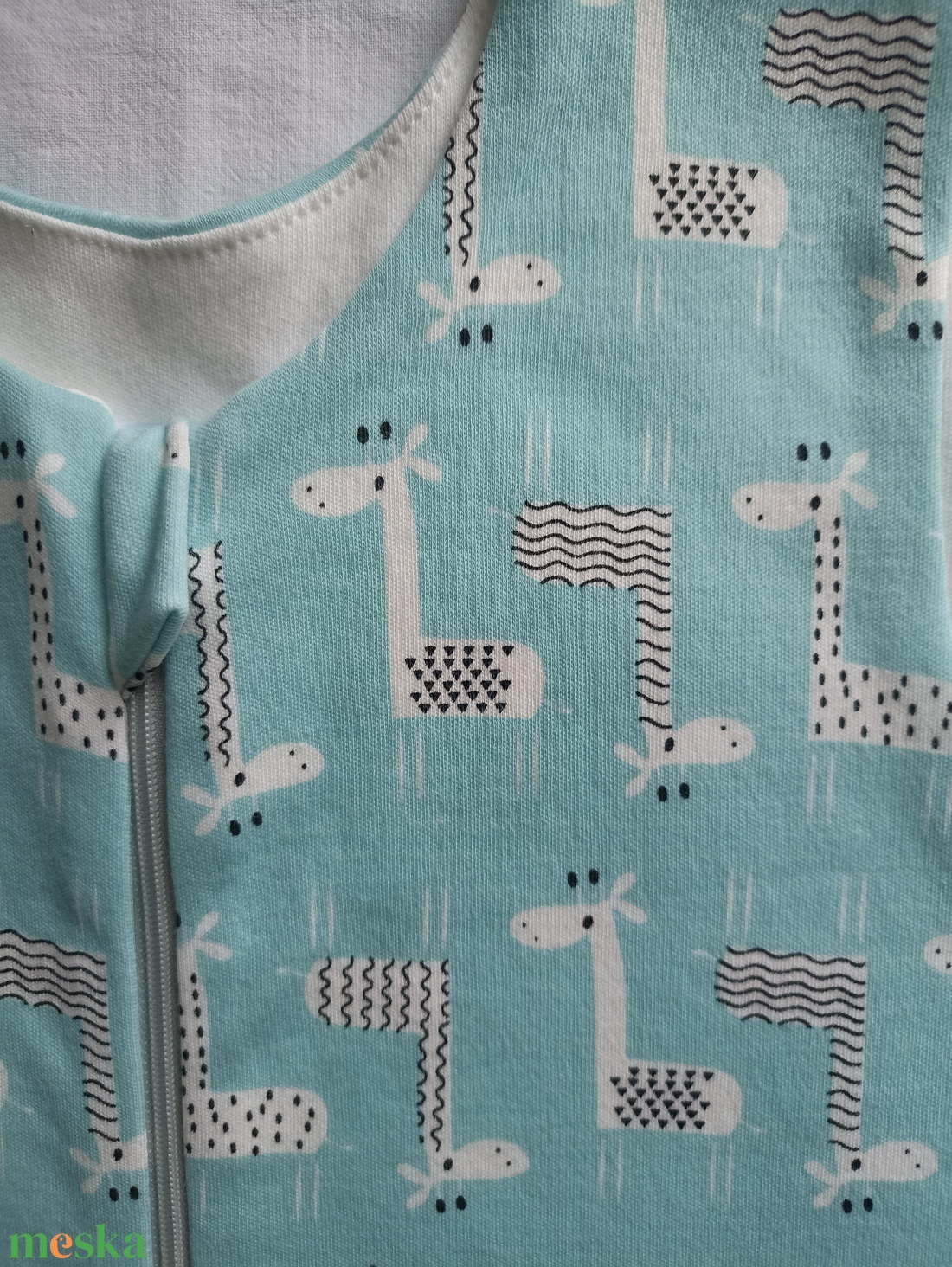 128-134-140 Tavaszi tipegő hálózsák 22-24 fokba átmeneti pamut menta zsiráf - baba - mama - babaruházat - tipegőhálózsák - Meska.hu