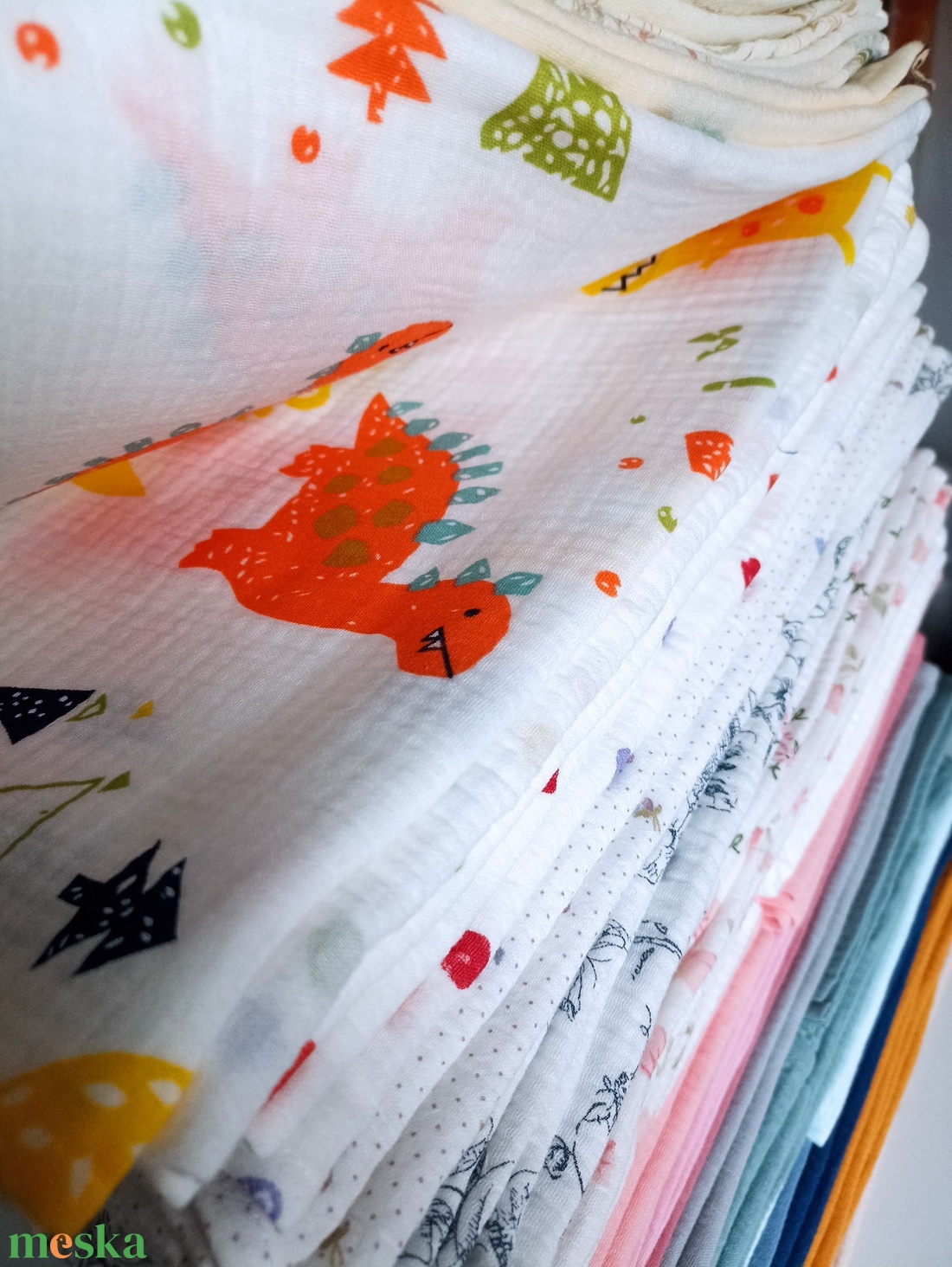 Nyári muszlin babatakaró kánikula duplagéz gyerektakaró 70x90 cm TÖBBFÉLE SZÍN - baba - mama - baba ágynemű - babatakaró, gyerek pléd - Meska.hu