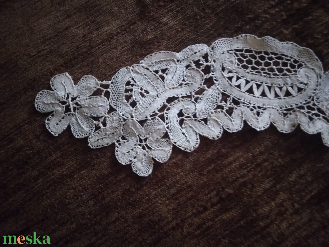 vertcsipke gallér - otthon & életmód - dekoráció - asztal és polc dekoráció - horgolt & csipketerítő - Meska.hu