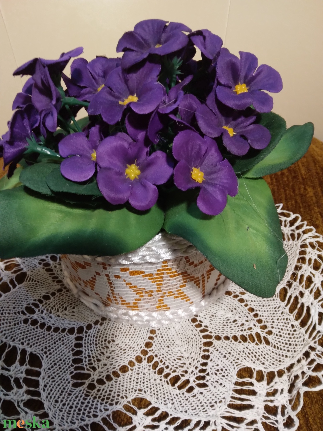 tavaszi virágkosár - otthon & életmód - virágdekoráció - virágdíszek - asztali virágdísz - Meska.hu