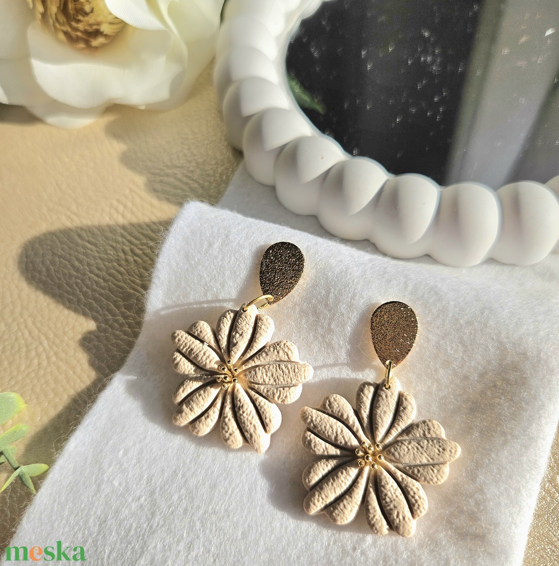 LOTTIE fülbevaló - ékszer - fülbevaló - lógó fülbevaló - Meska.hu