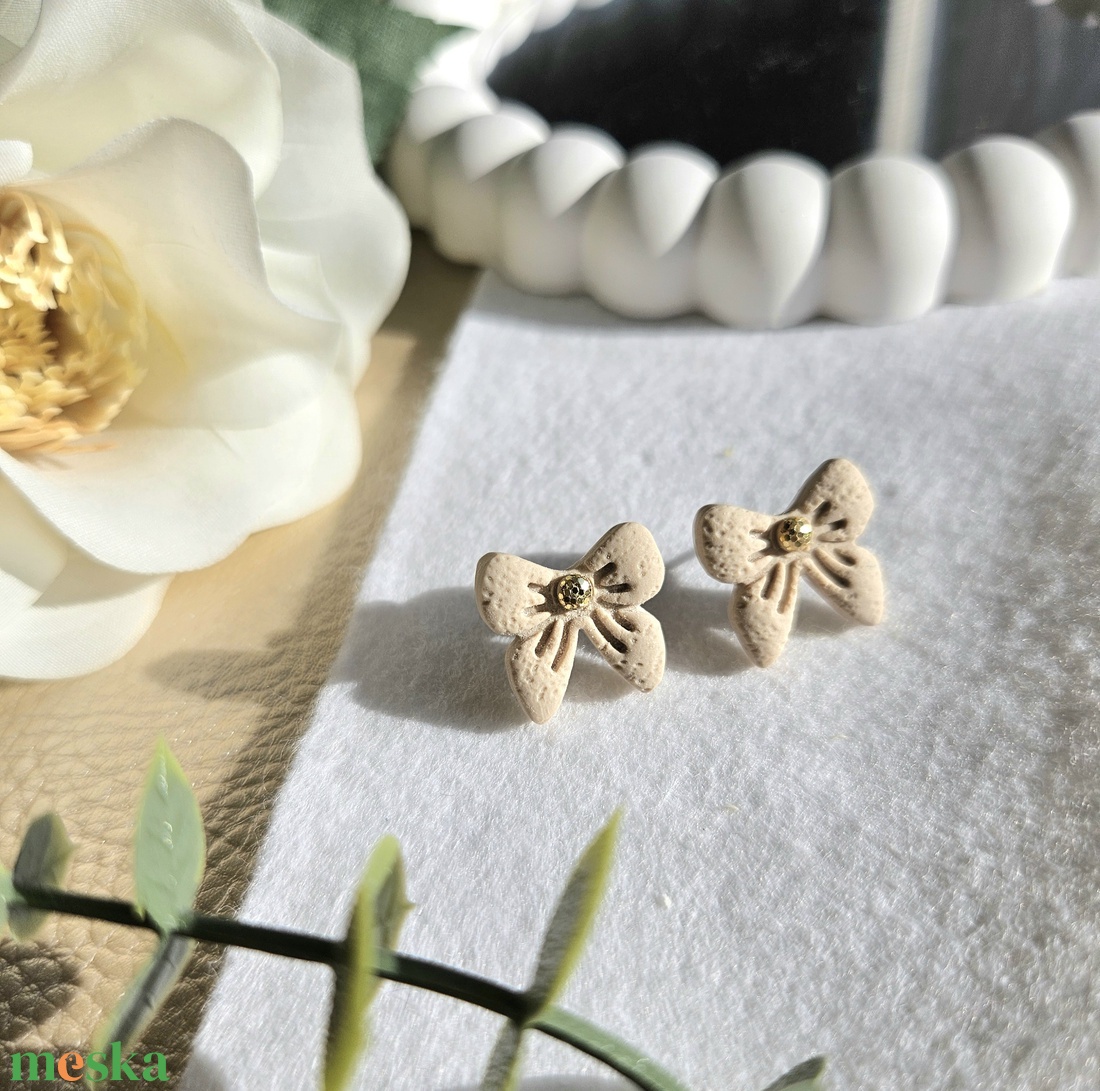 EMILY fülbevaló - ékszer - fülbevaló - lógó fülbevaló - Meska.hu