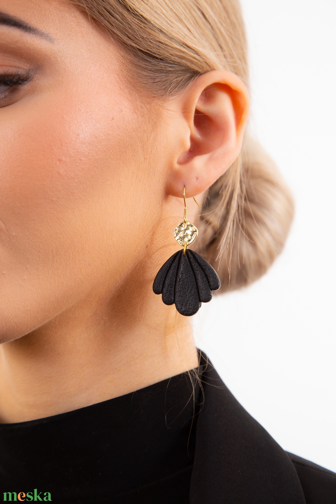 NORA fülbevaló (PEARL) - ékszer - fülbevaló - lógó fülbevaló - Meska.hu