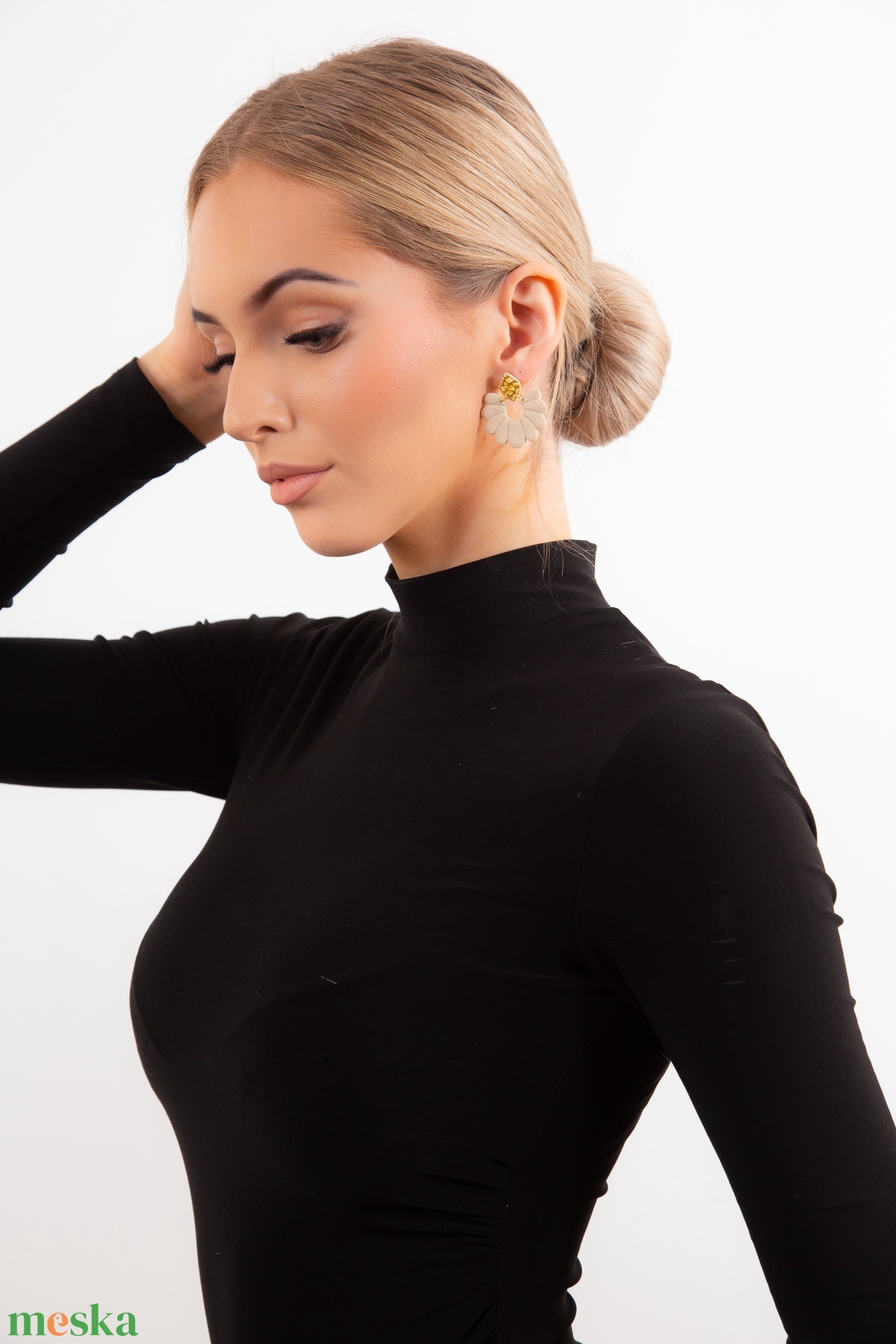 LILY fülbevaló - ékszer - fülbevaló - lógó fülbevaló - Meska.hu