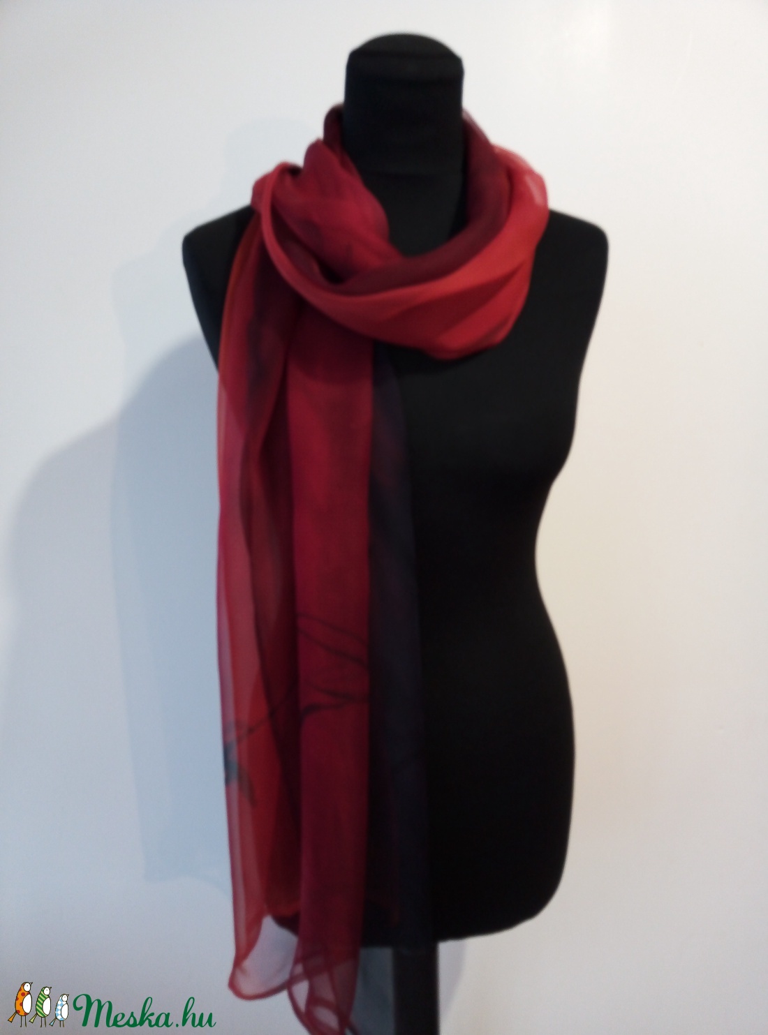 Nagy méretű bordó-vörös-fekete árnyalatú chiffon szövésű,  könnyed selyem stóla  (180x90cm) - ruha & divat - sál, sapka, kendő - sál - Meska.hu