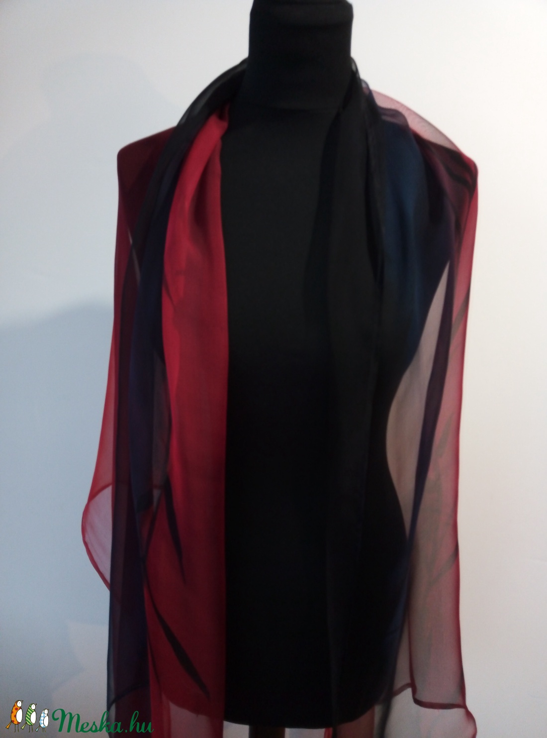 Nagy méretű bordó-vörös-fekete árnyalatú chiffon szövésű,  könnyed selyem stóla  (180x90cm) - ruha & divat - sál, sapka, kendő - sál - Meska.hu