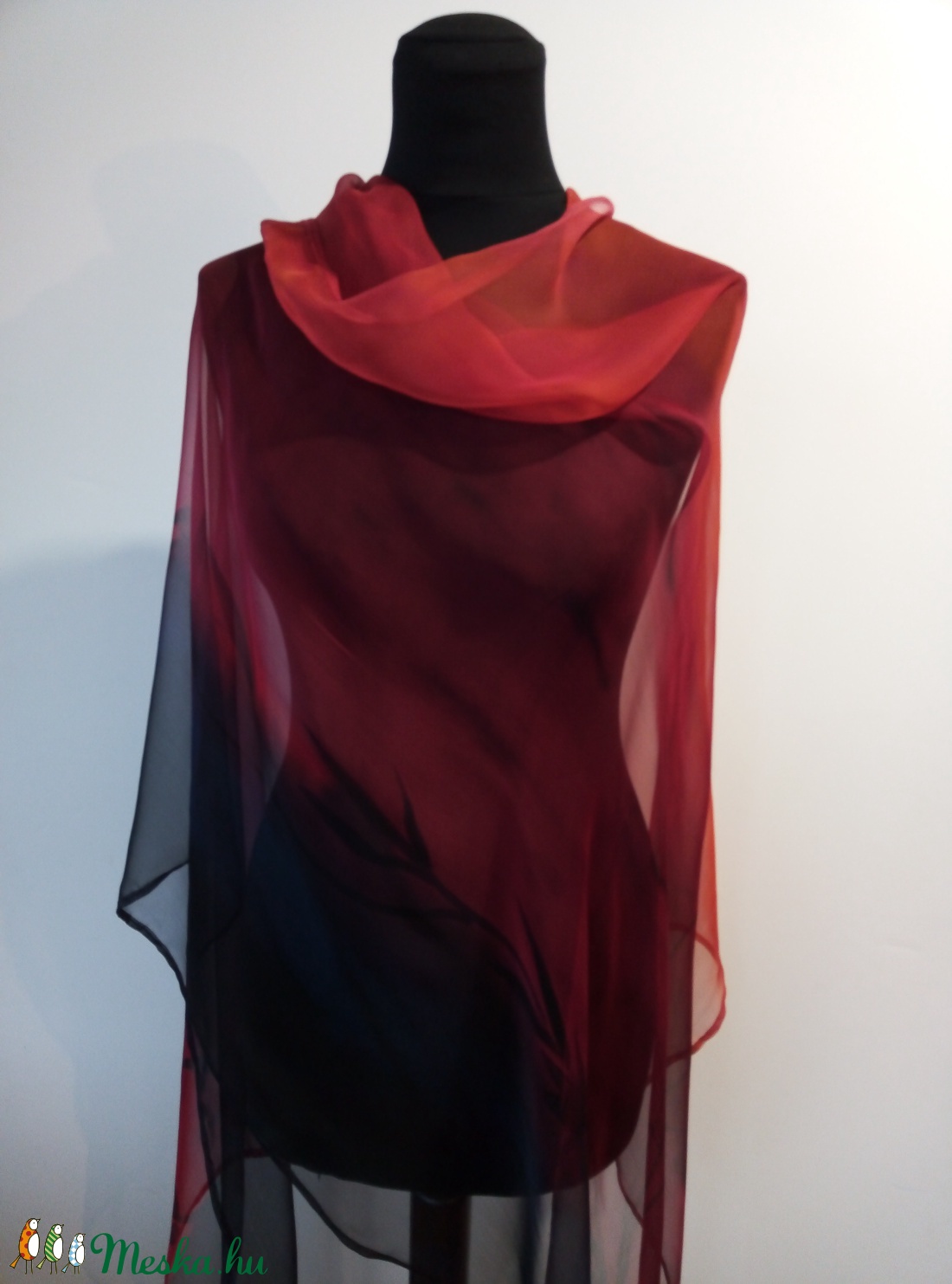 Nagy méretű bordó-vörös-fekete árnyalatú chiffon szövésű,  könnyed selyem stóla  (180x90cm) - ruha & divat - sál, sapka, kendő - sál - Meska.hu