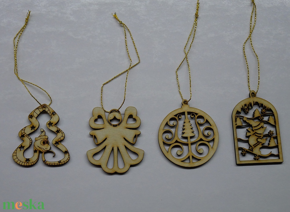 Karácsonyfadísz szett 13.    (4 db natúr fa dísz) - karácsony - karácsonyi lakásdekoráció - karácsonyfadíszek - Meska.hu