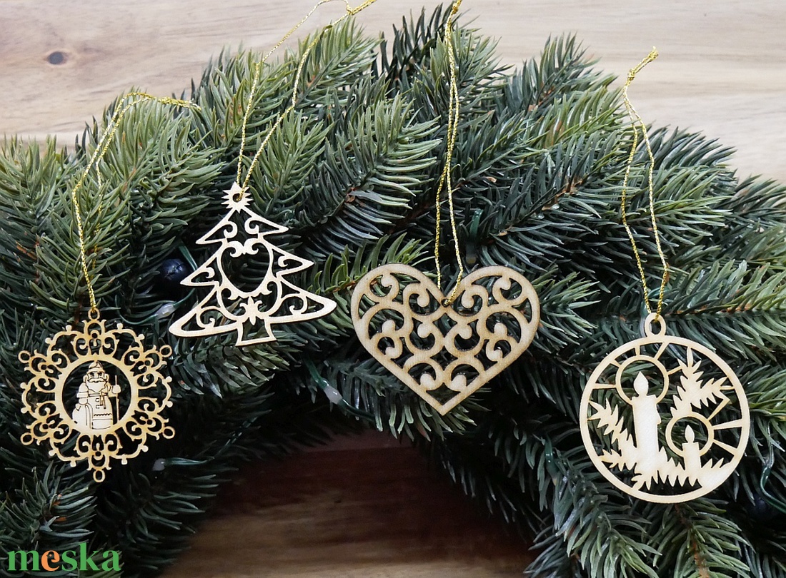 Karácsonyfadísz szett 4.    (4 db natúr fa dísz) - karácsony - karácsonyi lakásdekoráció - karácsonyfadíszek - Meska.hu Karácsonyfadísz szett 4.    (4 db natúr fa dísz) - karácsony - karácsonyi lakásdekoráció - karácsonyfadíszek - Meska.hu