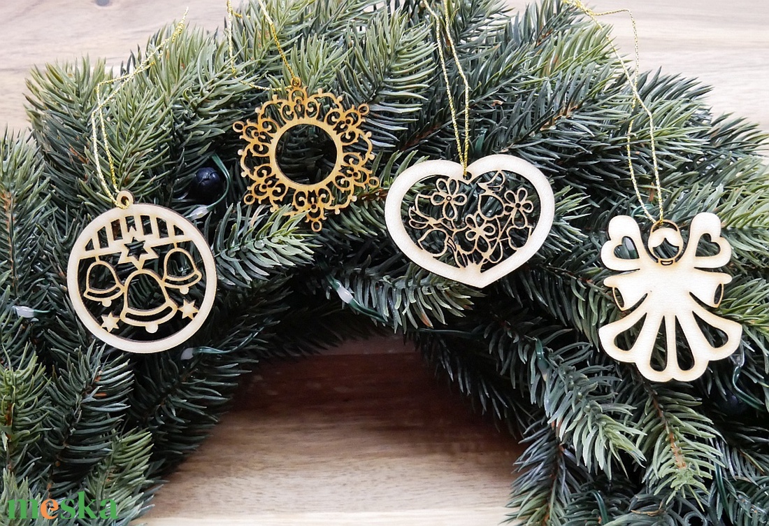 Karácsonyfadísz szett 3.    (4 db natúr fa dísz) - karácsony - karácsonyi lakásdekoráció - karácsonyfadíszek - Meska.hu