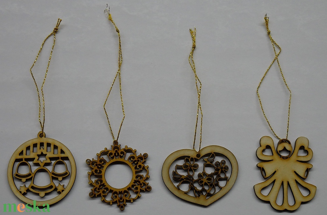 Karácsonyfadísz szett 3.    (4 db natúr fa dísz) - karácsony - karácsonyi lakásdekoráció - karácsonyfadíszek - Meska.hu