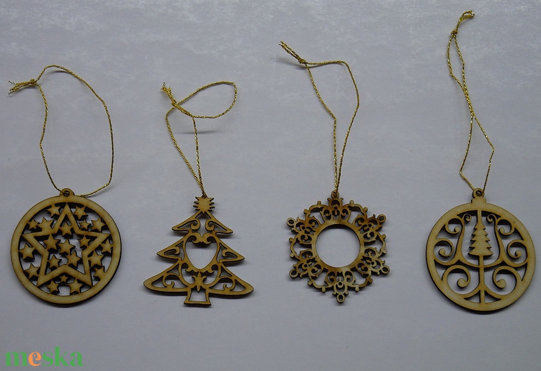 Karácsonyfadísz szett 2.    (4 db natúr fa dísz) - karácsony - karácsonyi lakásdekoráció - karácsonyfadíszek - Meska.hu