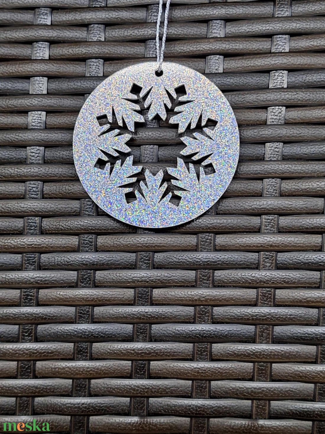 Ezüst színű karácsonyi dísz 4. - karácsony - karácsonyi lakásdekoráció - karácsonyfadíszek - Meska.hu