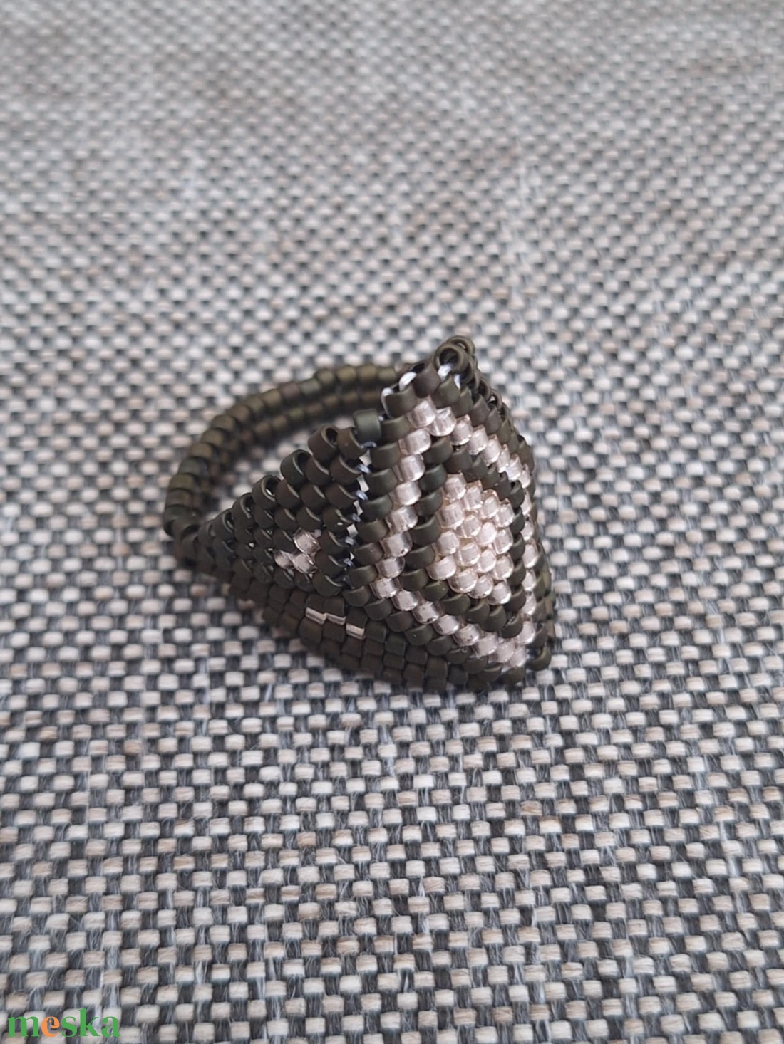 Rombusz gyűrű - ékszer - gyűrű - gyöngyös gyűrű - Meska.hu