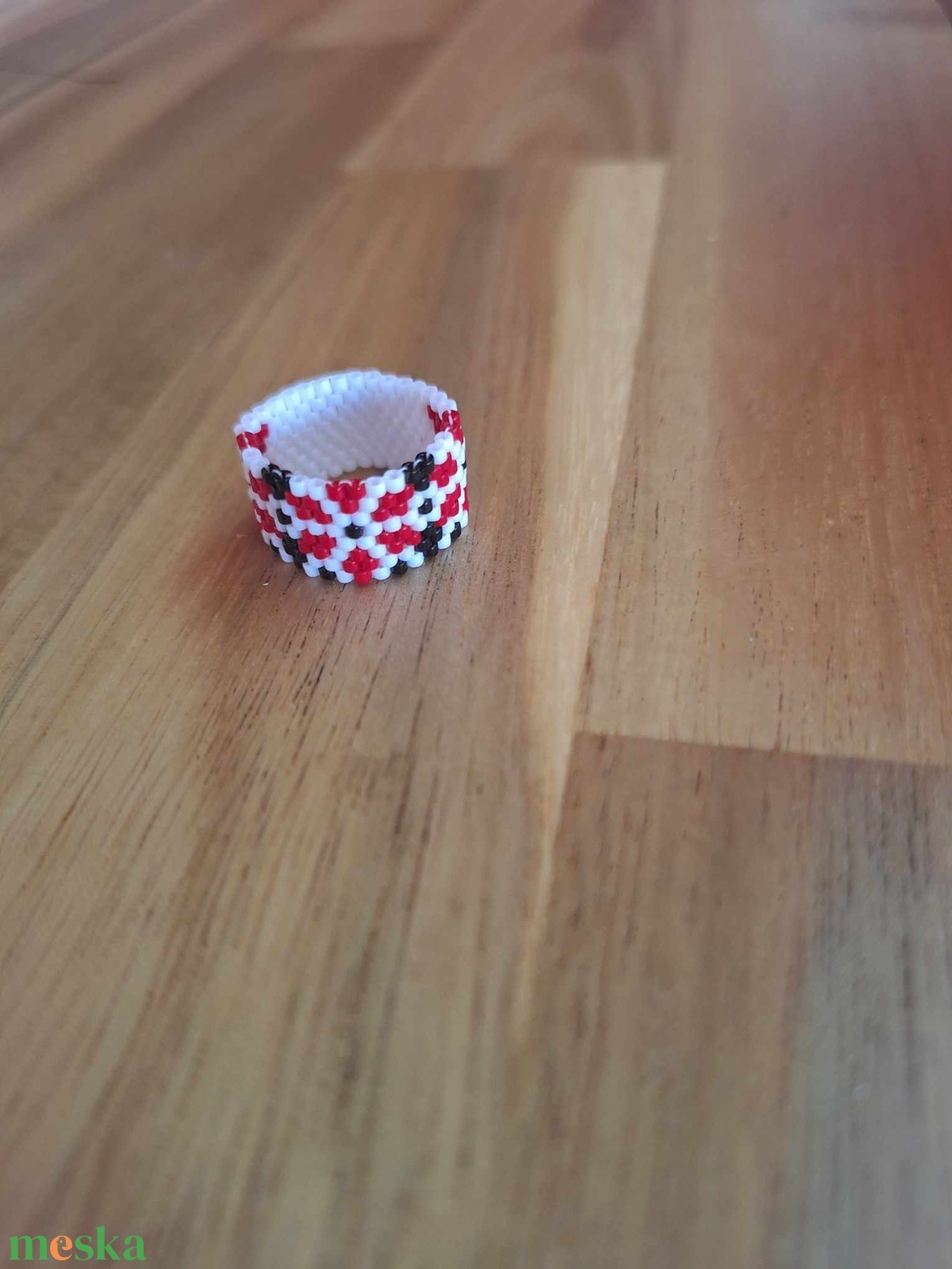 Gyűrű szőttes mintával - ékszer - gyűrű - gyöngyös gyűrű - Meska.hu