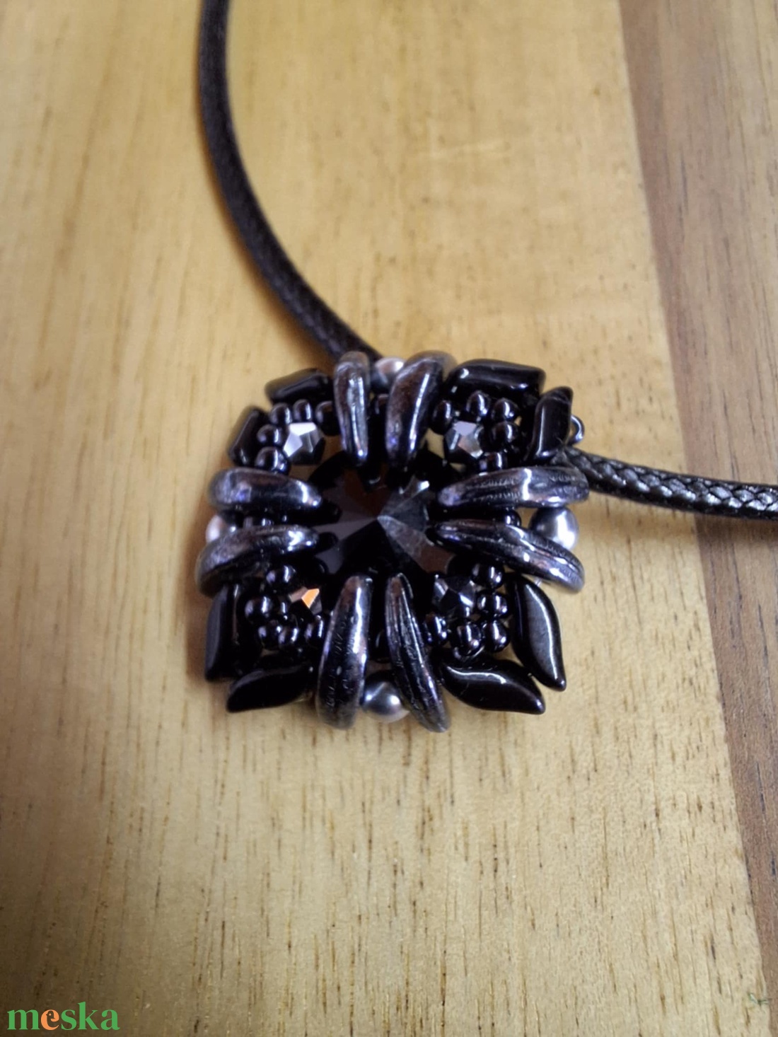 Négyzet medál (fekete-ezüst) - ékszer - nyaklánc - medál - Meska.hu