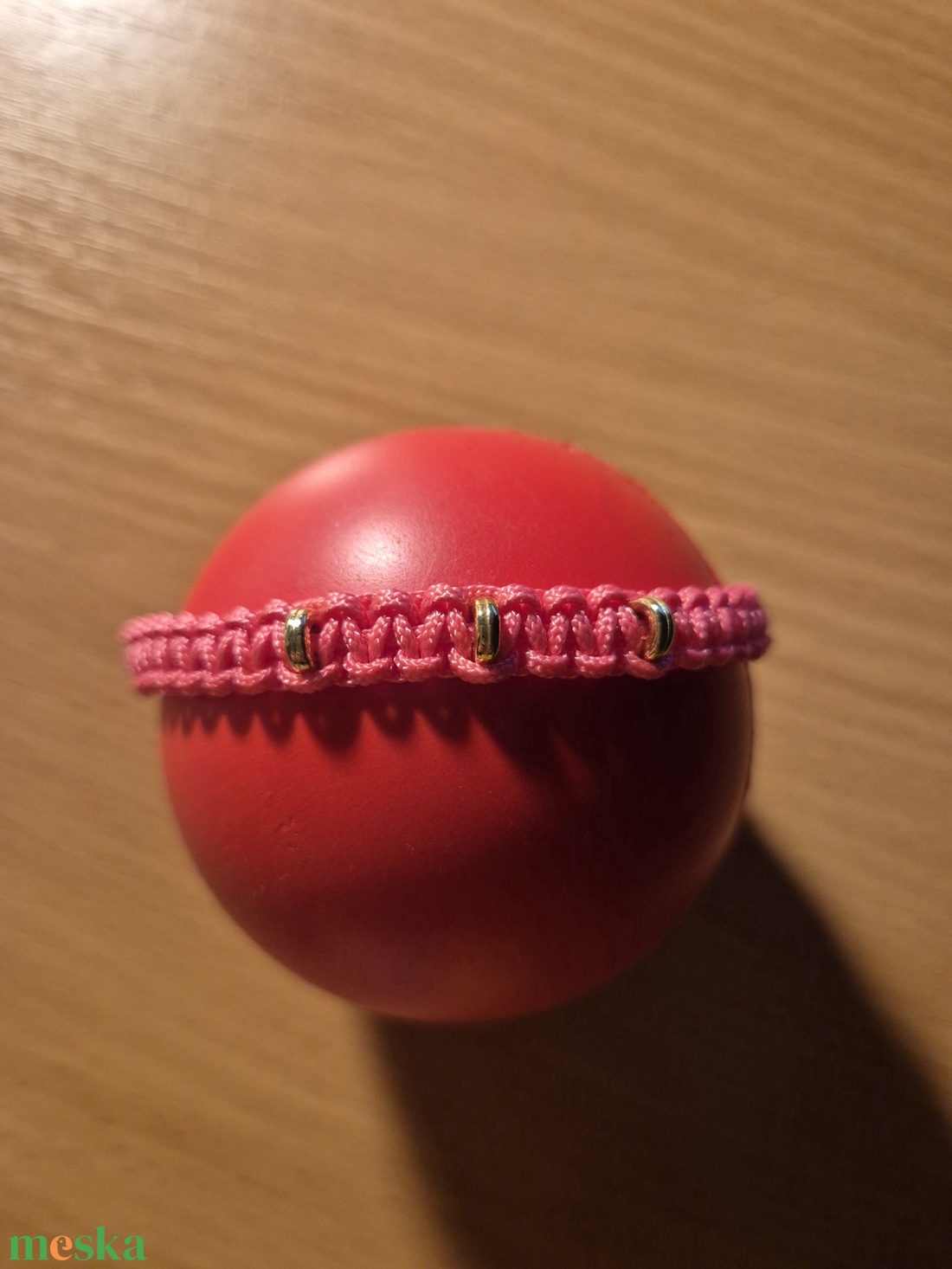 Pink makramé karkötő - ékszer - karkötő - fonott karkötő - Meska.hu Pink makramé karkötő - ékszer - karkötő - fonott karkötő - Meska.hu
