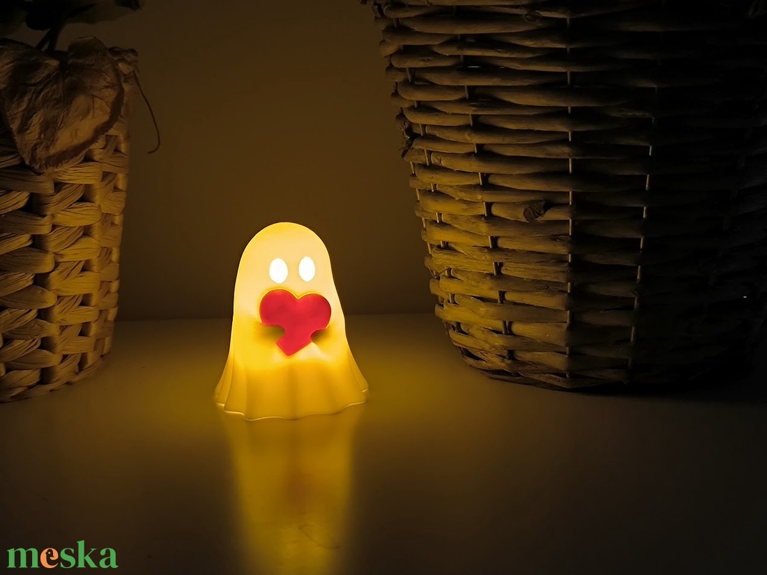 Cuki Világító Lufis Szellem Polcdísz - otthon & életmód - dekoráció - asztal és polc dekoráció - asztaldísz - Meska.hu