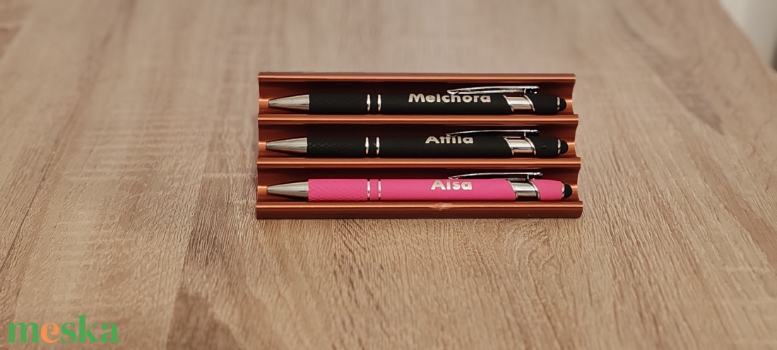 Luxy tolltartó 3D - otthon & életmód - papír, írószer - tolltartó & ceruzatekercs - Meska.hu