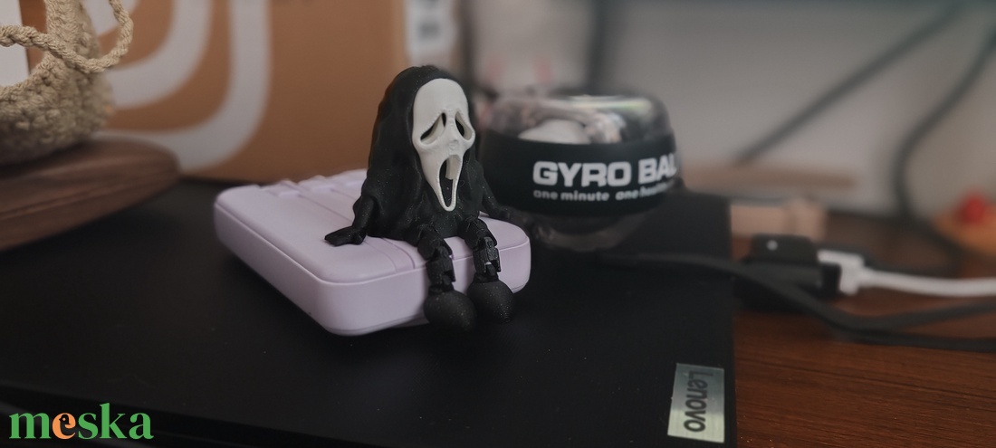 Sikoly cuki ülő figura 3D - kellékek & szerszámok - dekorációs kellékek - figurák - Meska.hu