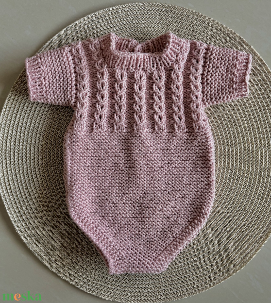 Újszülött baby, kötött body - ruha & divat - babaruha & gyerekruha - babafotózási ruha és kellék - Meska.hu Újszülött baby, kötött body - ruha & divat - babaruha & gyerekruha - babafotózási ruha és kellék - Meska.hu