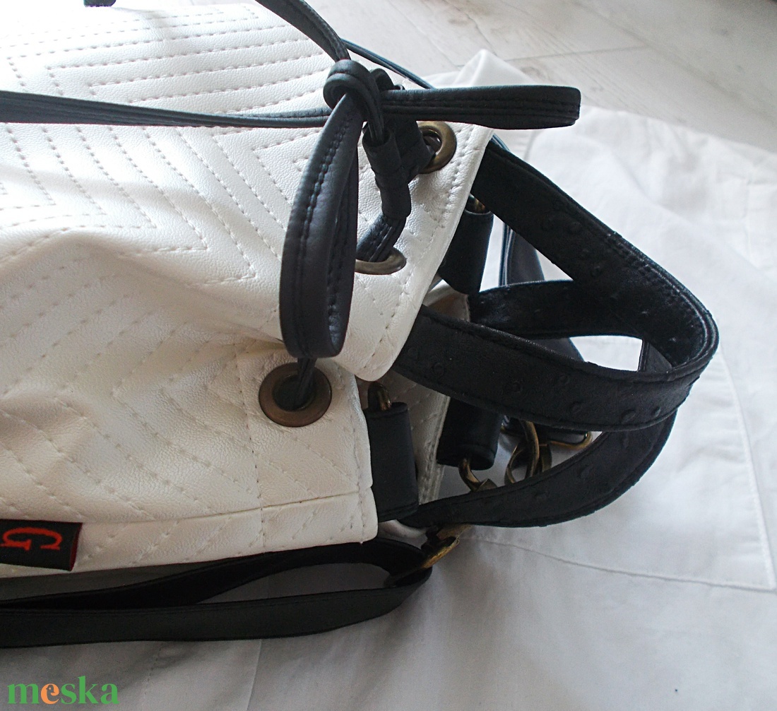 Bow mini méretben-többfunkciós 3 in1 hátizsák/válltáska - táska & tok - variálható táska - Meska.hu
