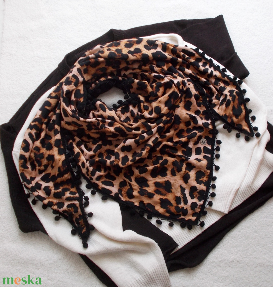 Leopárdmintás óriás puha kendő - ruha & divat - sál, sapka, kendő - kendő - Meska.hu