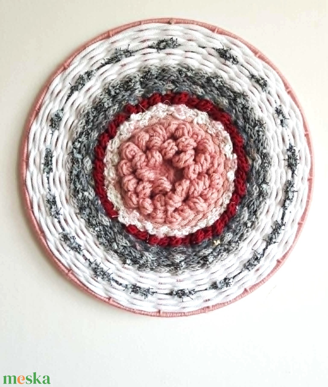 Fonal mandala - otthon & életmód - dekoráció - fali és függő dekoráció - függődísz - Meska.hu