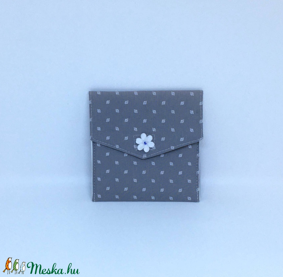 Egészségügyi betét tartó - szépségápolás - intim higiénia - egészségügyi tartó - Meska.hu