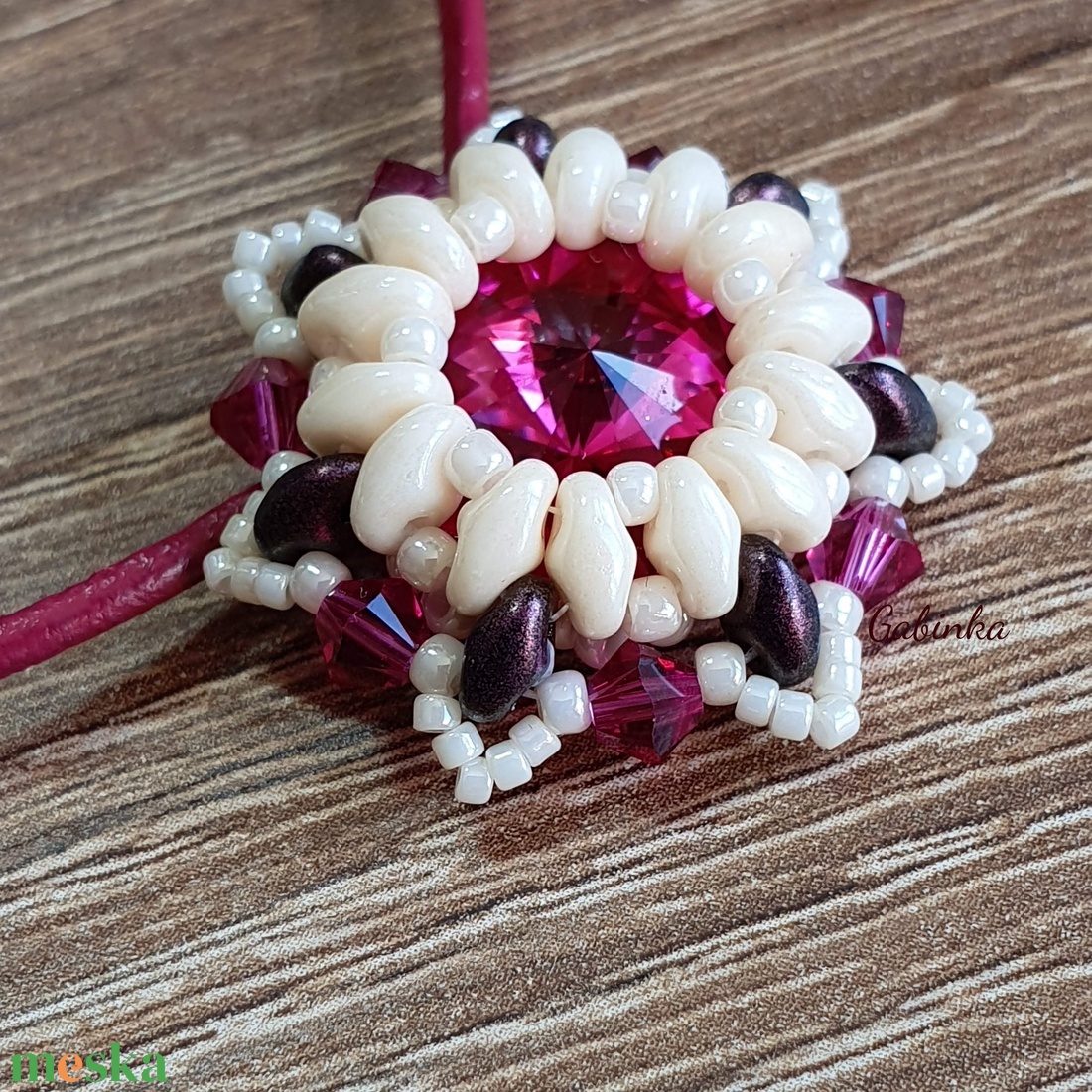 Pink medál nyaklánccal - ékszer - nyaklánc - medálos nyaklánc - Meska.hu