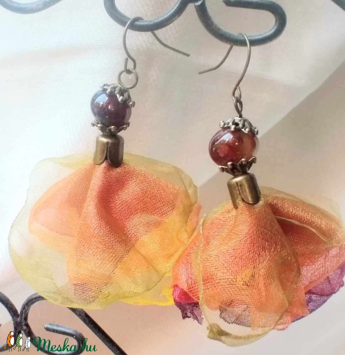 Szellő szárnyán (organza fülbevaló) - ékszer - fülbevaló - csillár fülbevaló - Meska.hu Szellő szárnyán (organza fülbevaló) - ékszer - fülbevaló - csillár fülbevaló - Meska.hu