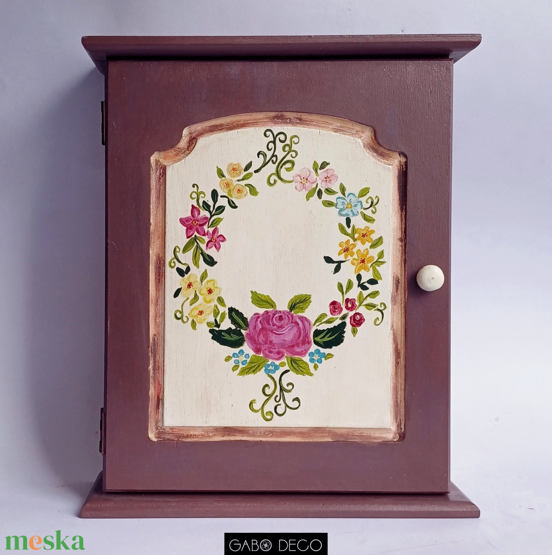  Festett színes, virágos, romantikus fa kulcstartó szekrény  - otthon & életmód - dekoráció - fali és függő dekoráció - fali kulcstartó - Meska.hu
