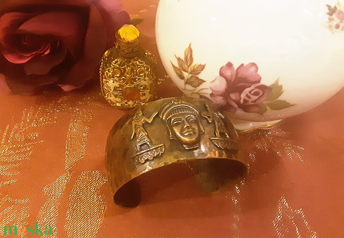 Fáraó széles karkötő - ékszer - karkötő - széles karkötő - Meska.hu