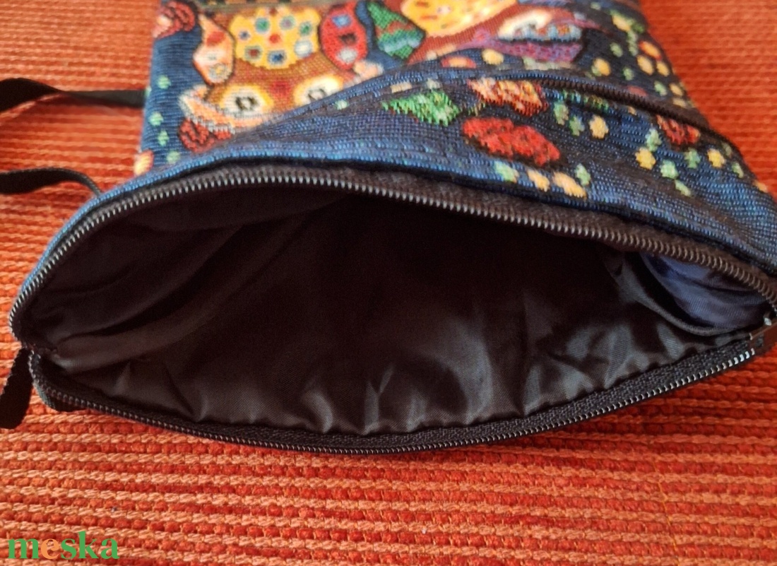 Bagoly mintás oldaltáska - táska & tok - kézitáska & válltáska - vállon átvethető táska - Meska.hu