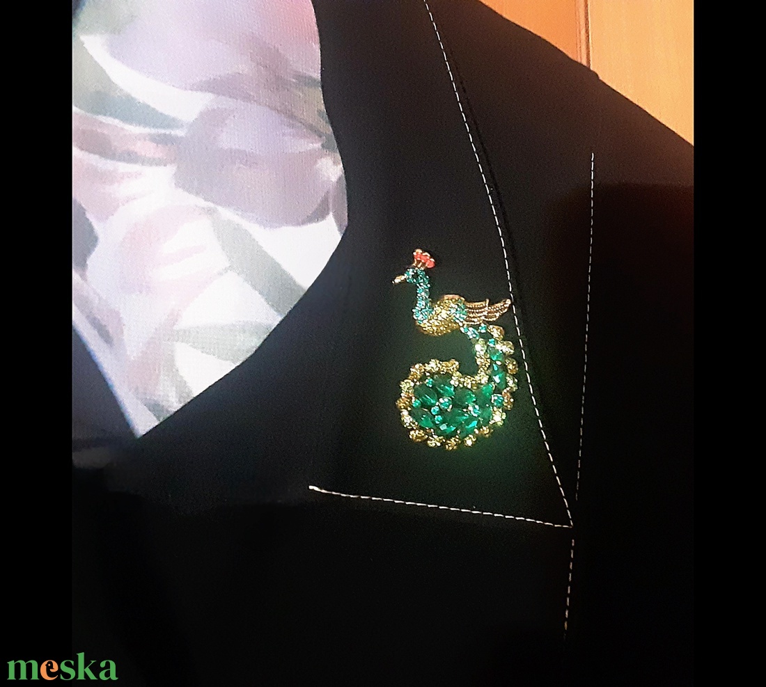 Zöld páva bross - ékszer - kitűző és bross - kitűző - Meska.hu Zöld páva bross - ékszer - kitűző és bross - kitűző - Meska.hu