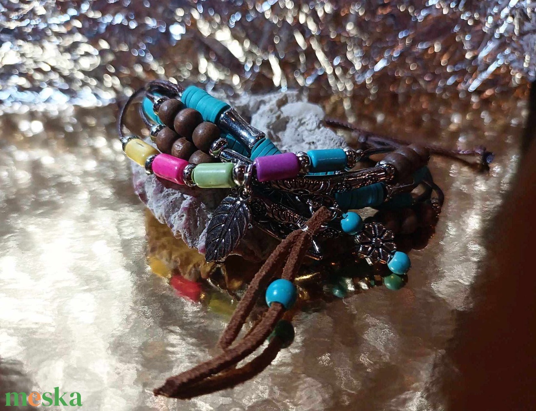 Boho stílusú karkötő - ékszer - karkötő - charm karkötő - Meska.hu Boho stílusú karkötő - ékszer - karkötő - charm karkötő - Meska.hu