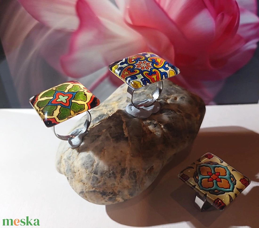 Frida Kahlo gyűrű - ékszer - gyűrű - üveglencsés gyűrű - Meska.hu Frida Kahlo gyűrű - ékszer - gyűrű - üveglencsés gyűrű - Meska.hu