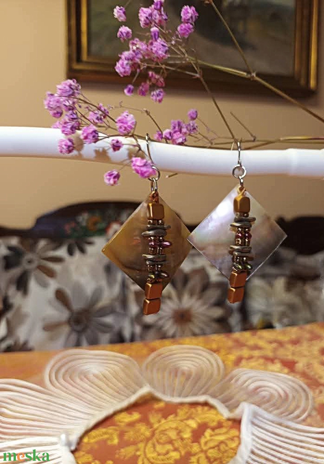 Kagylós-gyöngyös fülbevaló - ékszer - fülbevaló - lógó fülbevaló - Meska.hu