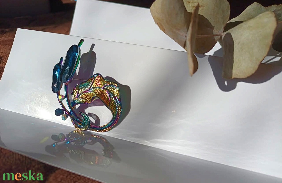 Fantázia bross - ékszer - kitűző és bross - Meska.hu Fantázia bross - ékszer - kitűző és bross - Meska.hu