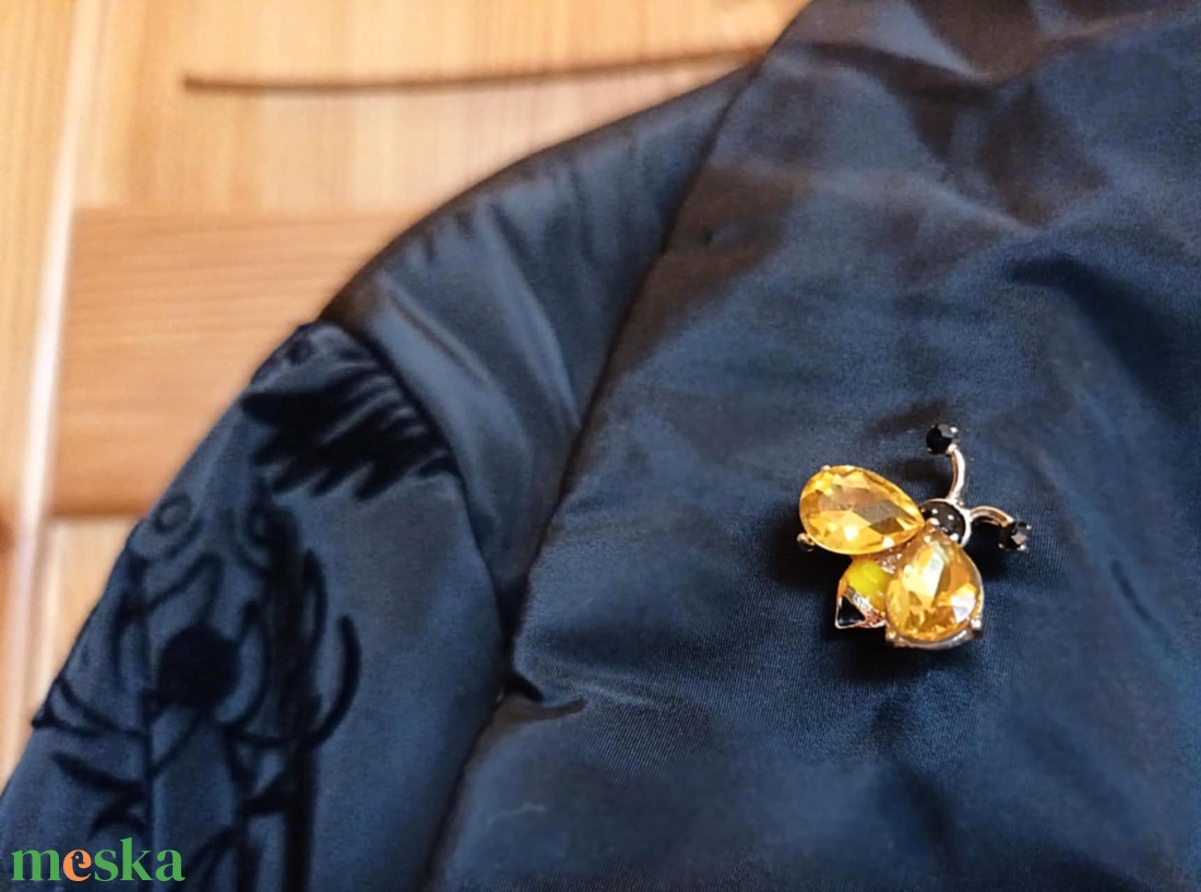 'Rád bízom magam...' - Kitűző - ékszer - kitűző és bross - Meska.hu
