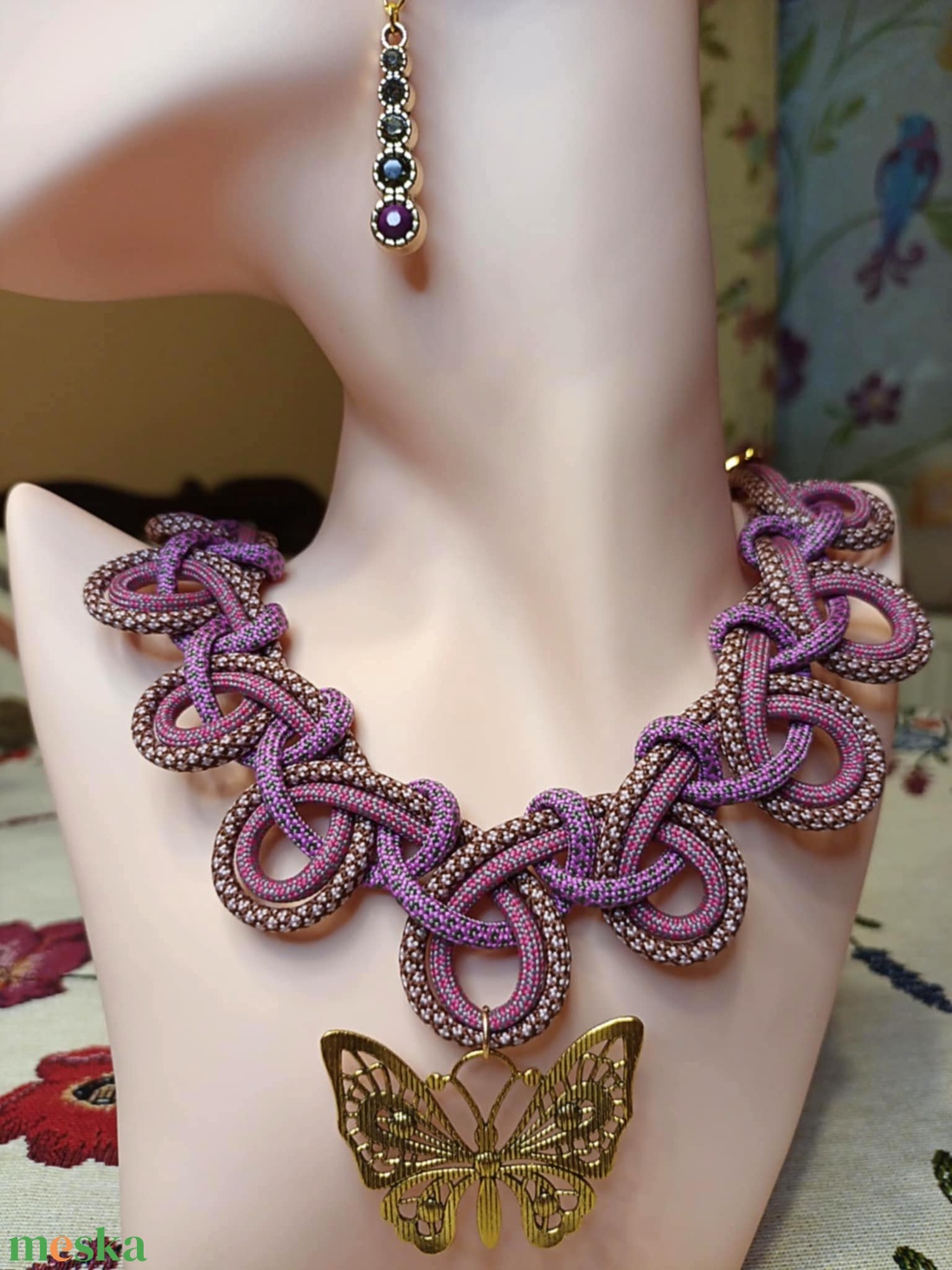 APHRODITÉ  zsinóros nyakék - ékszer - nyaklánc - medálos nyaklánc - Meska.hu