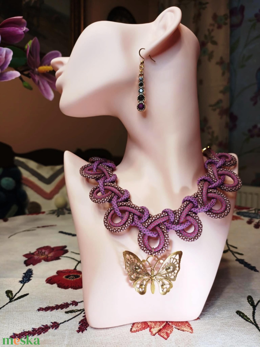 APHRODITÉ  zsinóros nyakék - ékszer - nyaklánc - medálos nyaklánc - Meska.hu